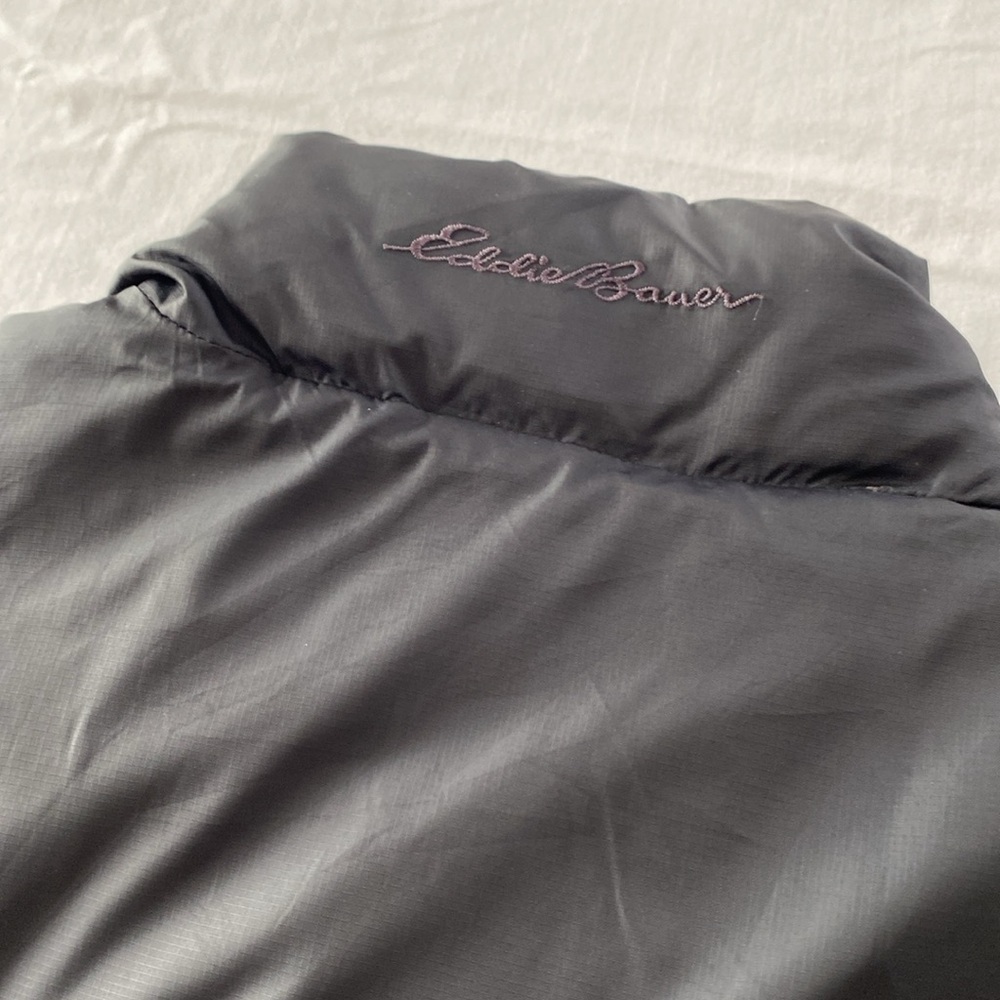 Eddie Bauer Goose Down Fill Black or Gray Reversible Quilted Puffer Vest. Warm! - Picture 8 of 14